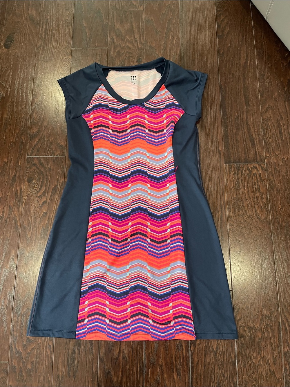 Title Nine Women Gidget 2.0 Navy Blue Pink Stretch Active Dress Medium
